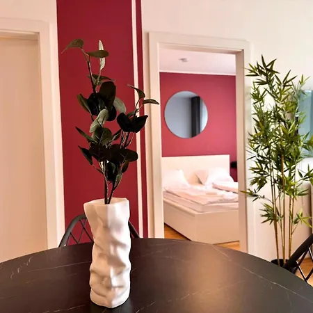 Aparthotel M2suites By Bestchoice - Messe - Parking - Self-check-in Graz