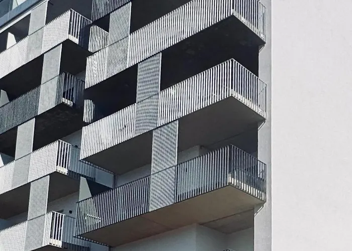 M2suites By Bestchoice - Messe - Parking - Self-check-in アパートホテル グラーツ