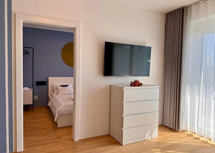 アパートホテル M2suites By Bestchoice - Messe - Parking - Self-check-in 3*